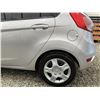Image 29 : 0D -- 2015 FORD FIESTA SE, SILVER, 159830 KMS, FRONT WHEEL DRIVE