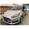 Image 3 : 0D -- 2015 FORD FIESTA SE, SILVER, 159830 KMS, FRONT WHEEL DRIVE