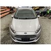 Image 7 : 0D -- 2015 FORD FIESTA SE, SILVER, 159830 KMS, FRONT WHEEL DRIVE