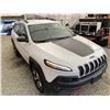 Image 10 : 0E -- 2015 JEEP CHEROKEE, WHITE, 232364 KMS, 4X4