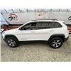 Image 23 : 0E -- 2015 JEEP CHEROKEE, WHITE, 232364 KMS, 4X4