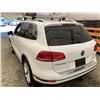 Image 21 : 0J -- 2016 VOLKSWAGEN TOUREG, WHITE, 223792 KMS, ALL WHEEL DRIVE