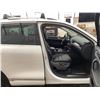 Image 36 : 0J -- 2016 VOLKSWAGEN TOUREG, WHITE, 223792 KMS, ALL WHEEL DRIVE