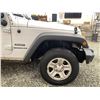 Image 14 : 0K -- 2013 JEEP WRANGLER, WHITE, 241389 KMS, 4X4, MANUAL