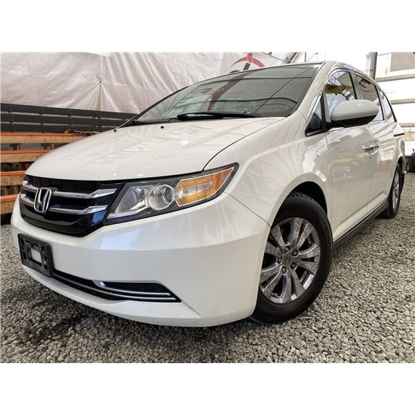 0M - 2015 HONDA ODYSSEY, WHITE, 228652 KMS, FRONT WHEEL DRIVE