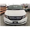 Image 3 : 0M - 2015 HONDA ODYSSEY, WHITE, 228652 KMS, FRONT WHEEL DRIVE