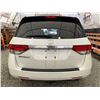 Image 8 : 0M - 2015 HONDA ODYSSEY, WHITE, 228652 KMS, FRONT WHEEL DRIVE
