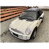 Image 4 : 6 -- 2006 MINI COOPER, WHITE, 192706 KMS, FRONT WHEEL DRIVE