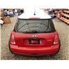 Image 19 : 9 -- 2005 MINI COOPER, RED, 187359 KMS, FRONT WHEEL DRIVE