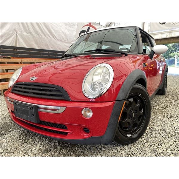 9 -- 2005 MINI COOPER, RED, 187359 KMS, FRONT WHEEL DRIVE
