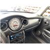 Image 50 : 9 -- 2005 MINI COOPER, RED, 187359 KMS, FRONT WHEEL DRIVE