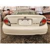 Image 8 : 12 -- 2002 NISSAN MAXIMA GLE, WHITE, 269455 KMS, FRONT WHEEL DRIVE