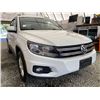 Image 8 : 103 -- 2015 VW TIGUAN, WHITE, 209541 KMS, FRONT WHEEL DRIVE
