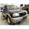 Image 8 : 107 -- 2001 SUZUKI GRAND VITARA, GREEN, 229673 KMS, 4X4