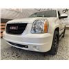 Image 2 : 127 -- 2009 GMC YUKON, WHITE, 269088 KMS, 4X4