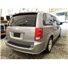 Image 14 : 200 -- 2017 DODGE GRAND CARAVAN SE, SILVER, 163861 KMS