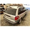 Image 16 : 203 -- 2006 DODGE CARAVAN, SILVER, 245361 KMS, FRONT WHEEL DRIVE