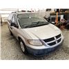 Image 9 : 203 -- 2006 DODGE CARAVAN, SILVER, 245361 KMS, FRONT WHEEL DRIVE
