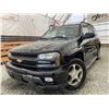 Image 1 : 109 -- 2004 CHEVY TRAILBLAZER, BLACK, 252802 KMS, 4X4