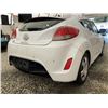 Image 14 : 18 -- 2012 HYUNDAI VELOSTER, WHITE, 213811 KMS, FRONT WHEEL DRIVE