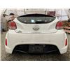 Image 17 : 18 -- 2012 HYUNDAI VELOSTER, WHITE, 213811 KMS, FRONT WHEEL DRIVE