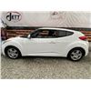 Image 23 : 18 -- 2012 HYUNDAI VELOSTER, WHITE, 213811 KMS, FRONT WHEEL DRIVE