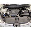 Image 33 : 18 -- 2012 HYUNDAI VELOSTER, WHITE, 213811 KMS, FRONT WHEEL DRIVE