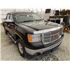 Image 9 : 155 -- 2010 GMC SIERRA 2500, BLACK, 186251 KMS TMU, 4X4