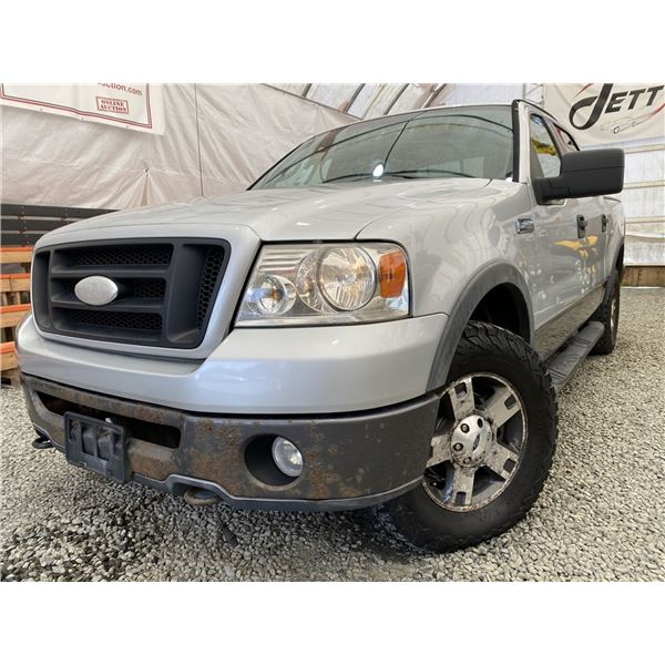 156 -- 2006 FORD F150 SUPER CREW, SILVER, 273650 KMS, 4X4 "NO RESERVE"