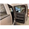 Image 41 : 156 -- 2006 FORD F150 SUPER CREW, SILVER, 273650 KMS, 4X4 "NO RESERVE"