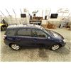 Image 13 : 19 -- 2006 TOYOTA MATRIX, BLUE, 223807 KMS, FRONT WHEEL DRIVE