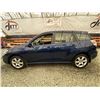 Image 23 : 19 -- 2006 TOYOTA MATRIX, BLUE, 223807 KMS, FRONT WHEEL DRIVE