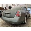 Image 14 : 23 -- 2005 NISSAN ALTIMA, GREEN, 215188 KMS, FRONT WHEEL DRIVE