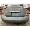 Image 17 : 23 -- 2005 NISSAN ALTIMA, GREEN, 215188 KMS, FRONT WHEEL DRIVE