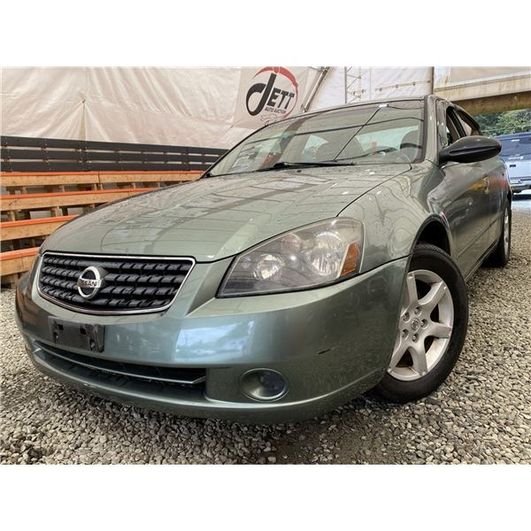 23 -- 2005 NISSAN ALTIMA, GREEN, 215188 KMS, FRONT WHEEL DRIVE