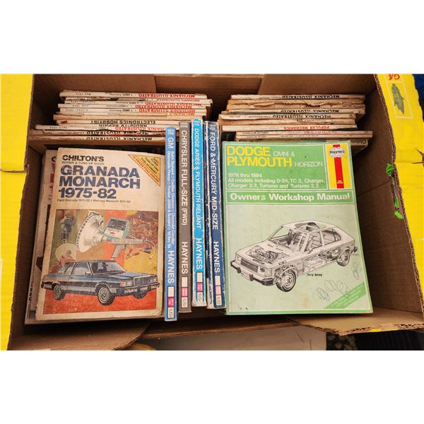 624 -- BIG BOX LOT OF HAYNES MANUALS AND VINTAGE GUNS AND AMMO MAGAZINES
