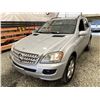 Image 3 : 118 -- 2006 MERCEDES ML500, SILVER, 127734 KMS, ALL WHEEL DRIVE