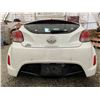 Image 17 : 18 -- 2012 HYUNDAI VELOSTER, WHITE, 213811 KMS, FRONT WHEEL DRIVE
