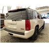 Image 14 : 127 -- 2009 GMC YUKON, WHITE, 269088 KMS, 4X4