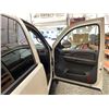 Image 37 : 127 -- 2009 GMC YUKON, WHITE, 269088 KMS, 4X4