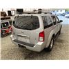 Image 15 : 112 -- 2006 NISSAN PATHFINDER, SILVER, 233135 KMS, 4X4