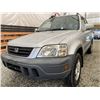 Image 2 : 104 -- 1999 HONDA CRV, SILVER, 332954 KMS, ALL WHEEL DRIVE