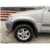 Image 31 : 104 -- 1999 HONDA CRV, SILVER, 332954 KMS, ALL WHEEL DRIVE