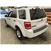 Image 21 : 100 -- 2009 FORD ESCAPE, WHITE, 253628 KMS, ALL WHEEL DRIVE