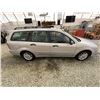 Image 12 : 10 -- 2005 FORD FOCUS, SILVER, 254082 KMS, FRONT WHEEL DRIVE