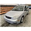 Image 3 : 10 -- 2005 FORD FOCUS, SILVER, 254082 KMS, FRONT WHEEL DRIVE
