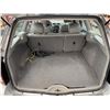 Image 43 : 10 -- 2005 FORD FOCUS, SILVER, 254082 KMS, FRONT WHEEL DRIVE