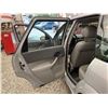 Image 45 : 10 -- 2005 FORD FOCUS, SILVER, 254082 KMS, FRONT WHEEL DRIVE