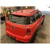 Image 16 : 7 -- 2012 MINI COUNTRY MAN, RED, 216159 KMS, ALL WHEEL DRIVE
