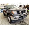 Image 8 : 151 -- 2007 NISSAN FRONTIER, BLACK, 217344 KMS, 4X4
